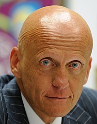 Pierluigi Collina: Temui Wasit Kambing Pierluigi Collina: Temui Wasit Kambing